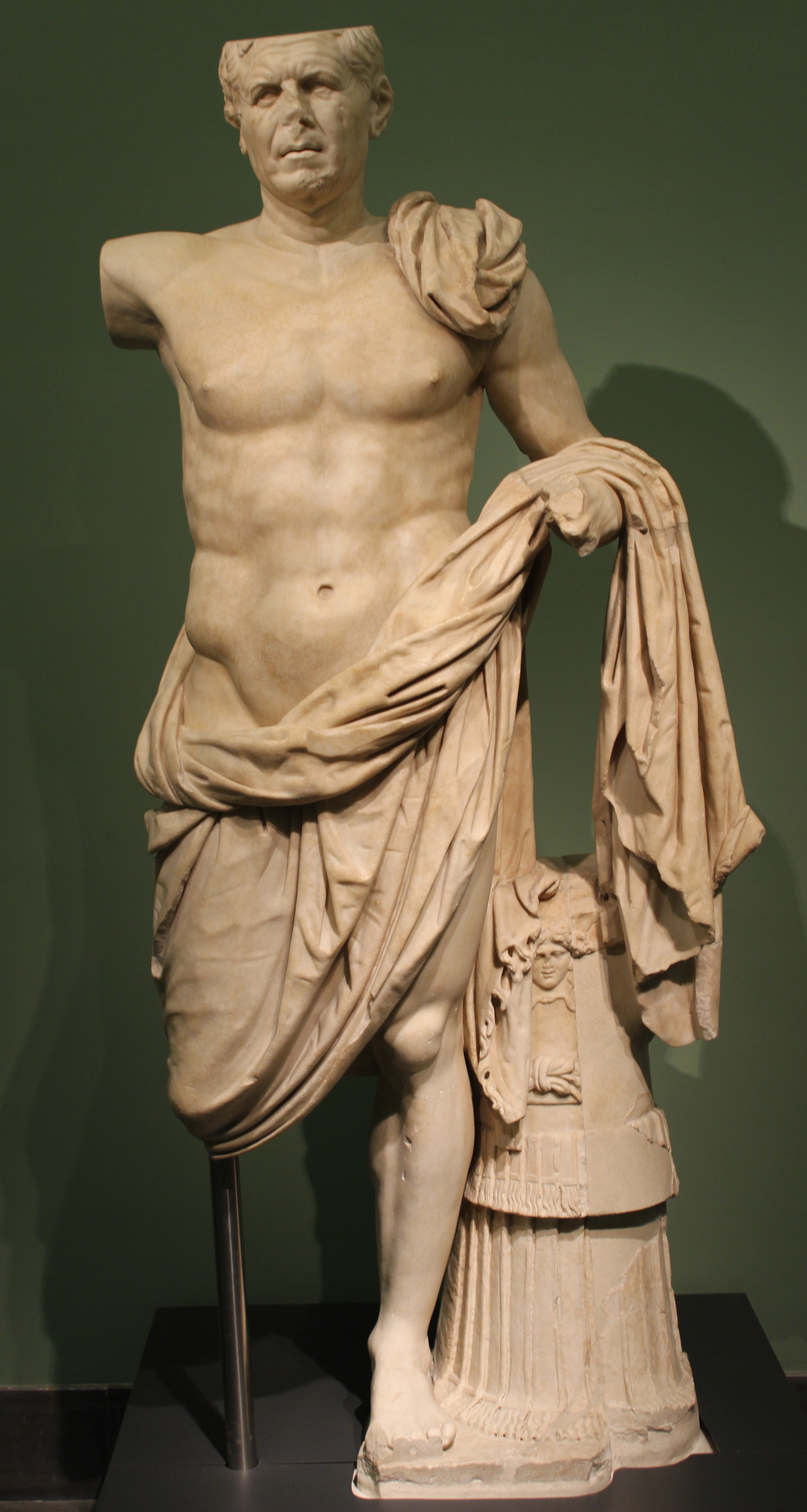 Roman General sculpture